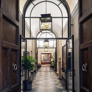 Adriano Rooftop 4* Rome