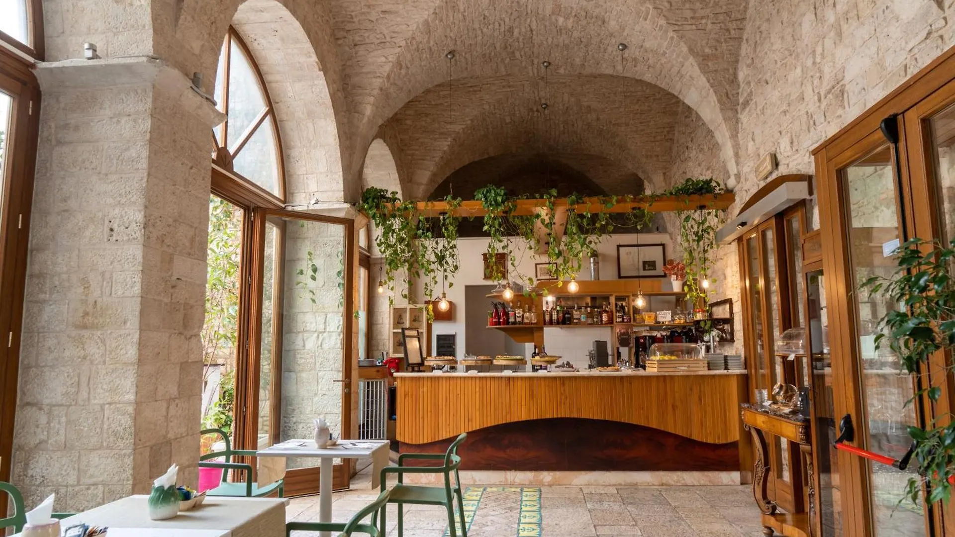 S. Martin Hotel Giovinazzo Itálie